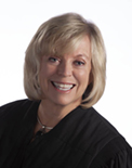 Portrait of Linda Davenport